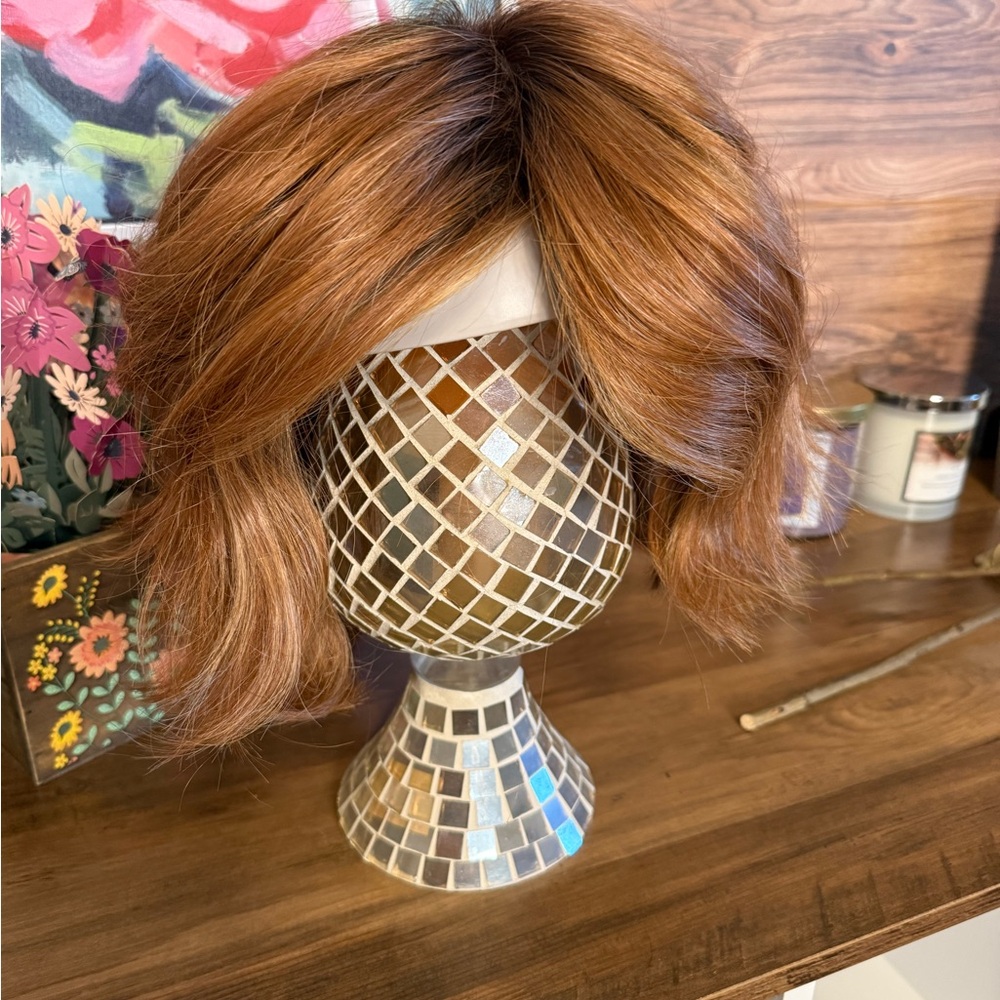 Raquel Welch Unfiltered Wig in Iced Pumpkin Spice Rooted - Picture 5 of 8